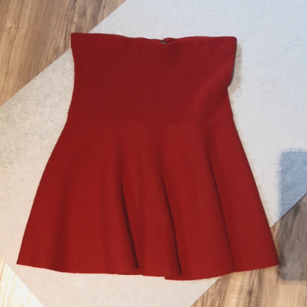 Zara red stretchy skirt size small